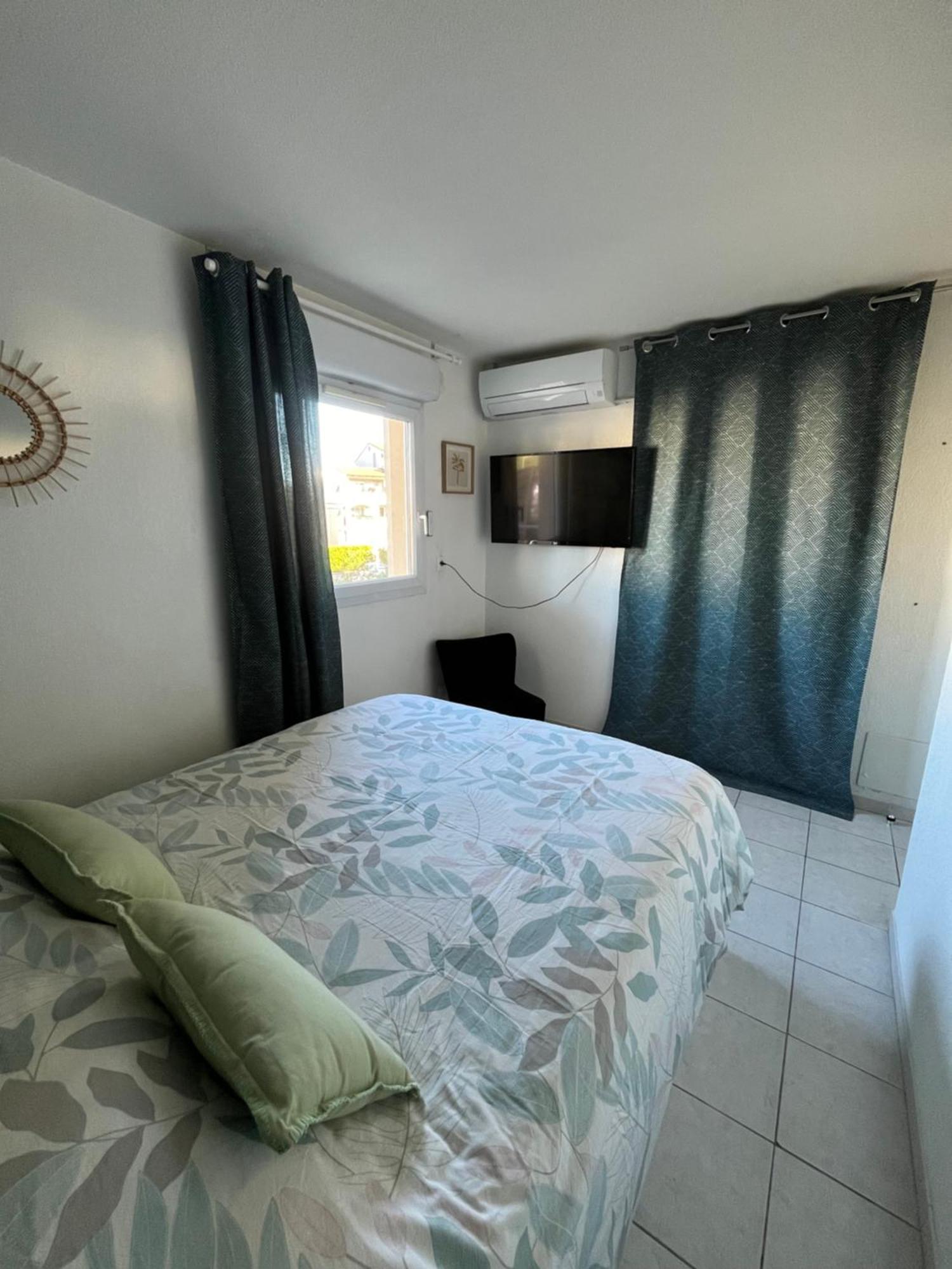 Joli T2/ Tram/ Clim/ Parking/ Wifi/ Piscine Apartman Montpellier Kültér fotó