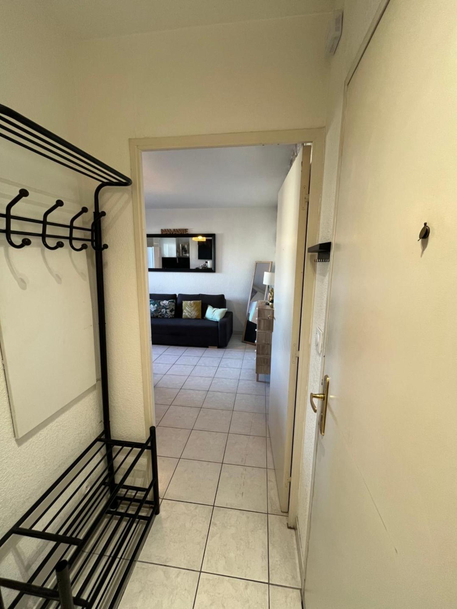 Joli T2/ Tram/ Clim/ Parking/ Wifi/ Piscine Apartman Montpellier Kültér fotó