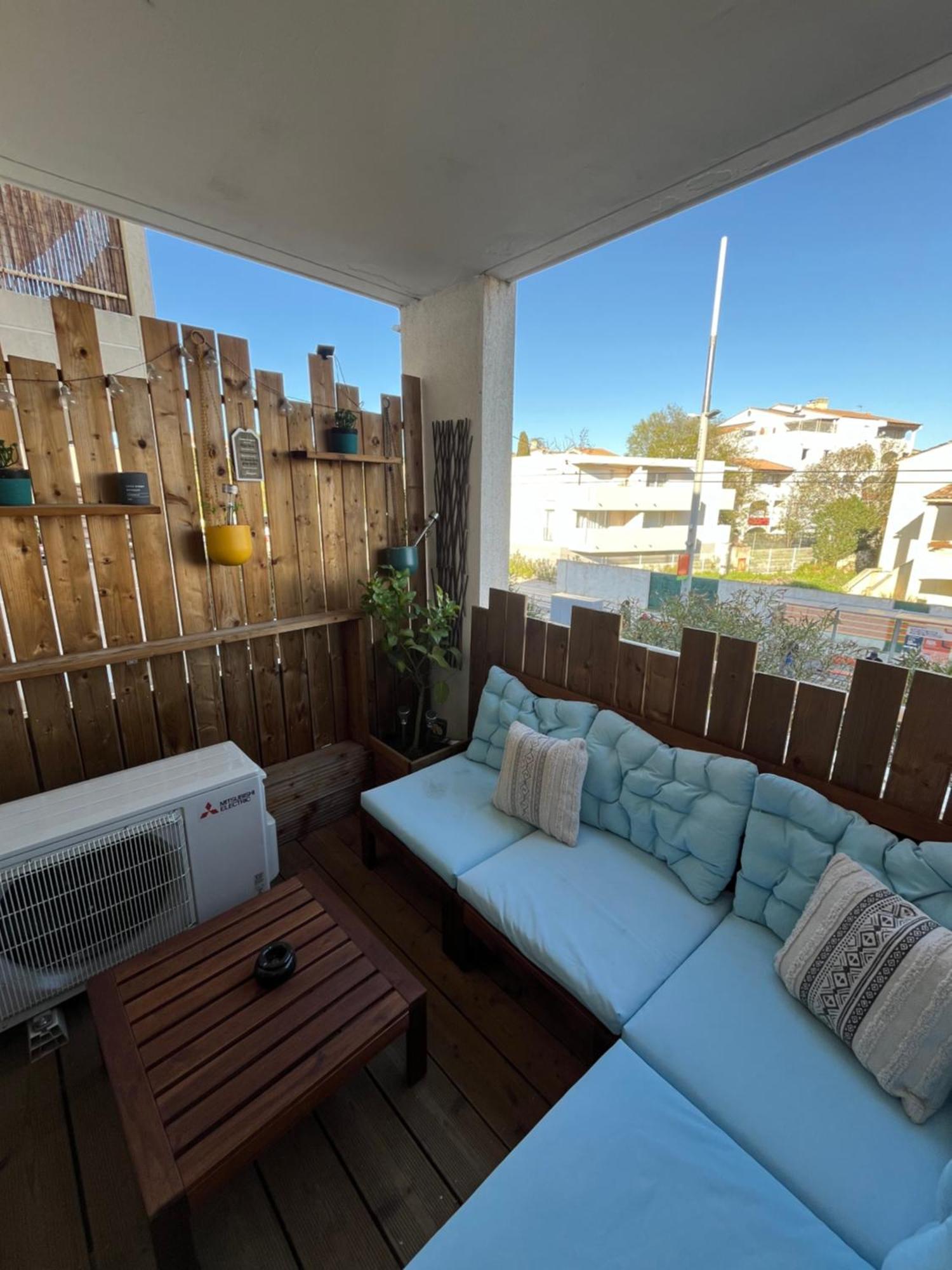 Joli T2/ Tram/ Clim/ Parking/ Wifi/ Piscine Apartman Montpellier Kültér fotó