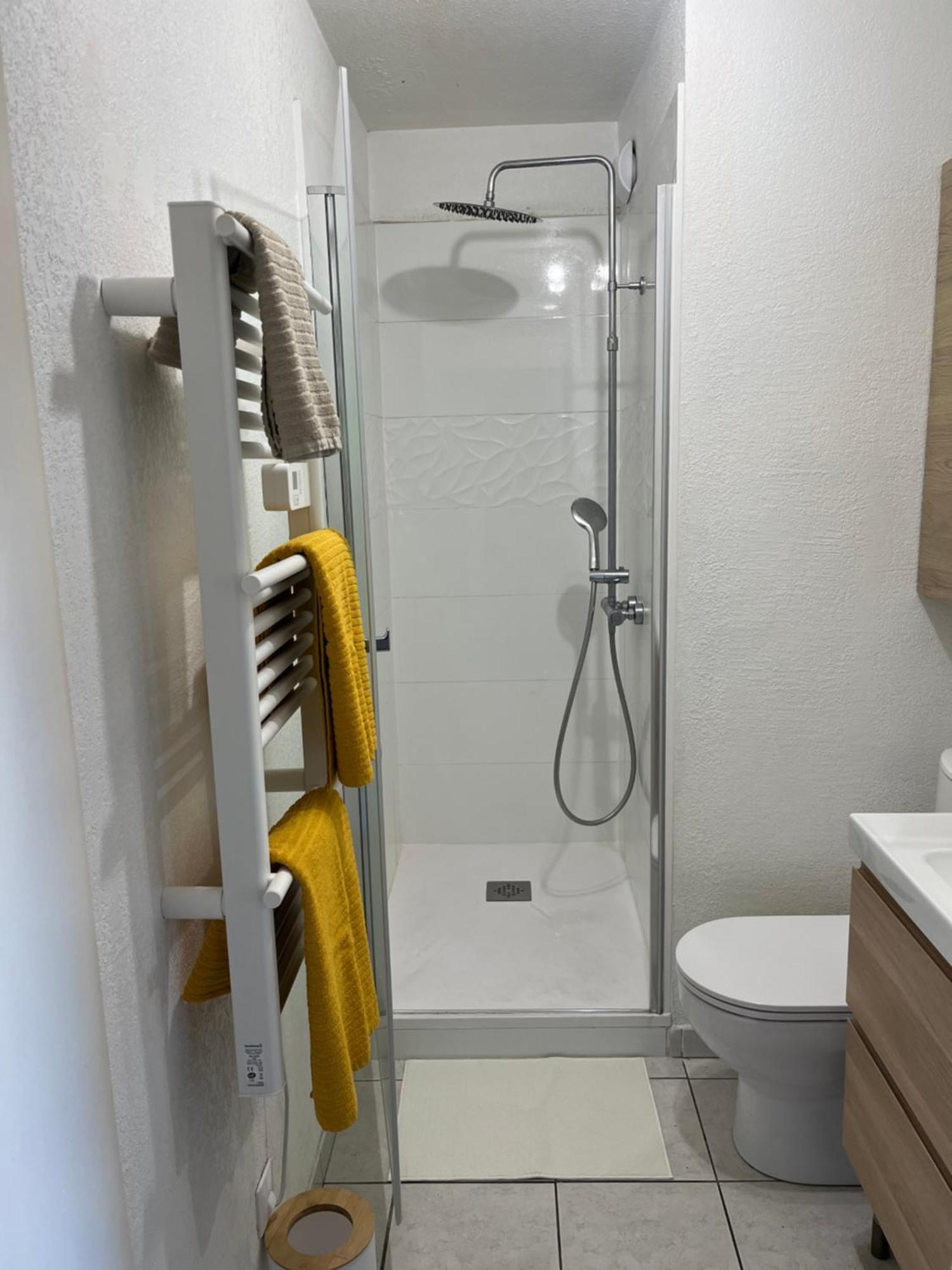 Joli T2/ Tram/ Clim/ Parking/ Wifi/ Piscine Apartman Montpellier Kültér fotó